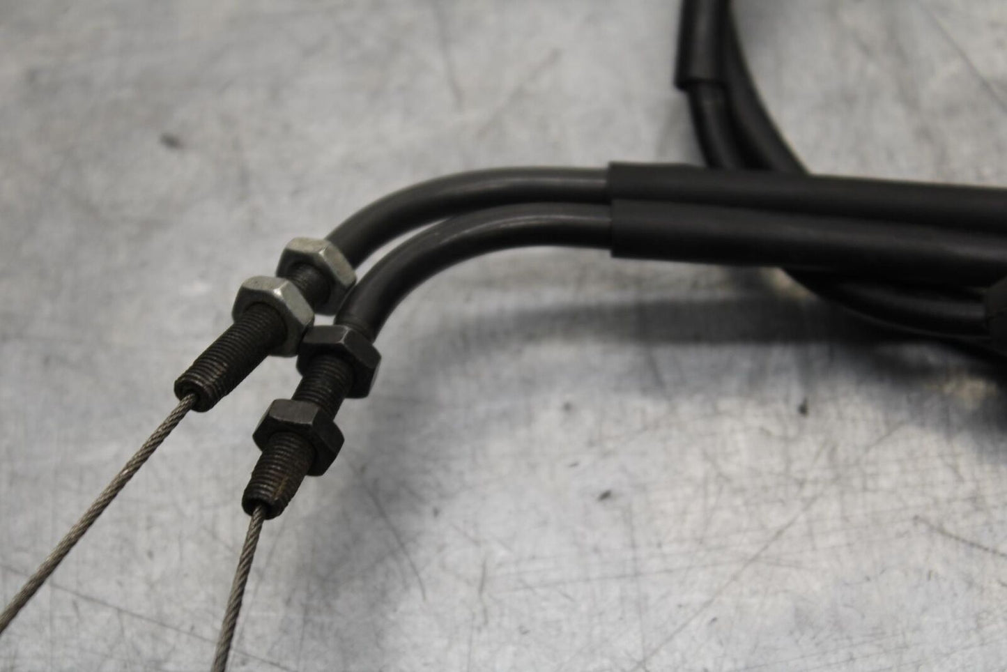 2012 Triumph Daytona 675R THROTTLE CABLES LINES BB589
