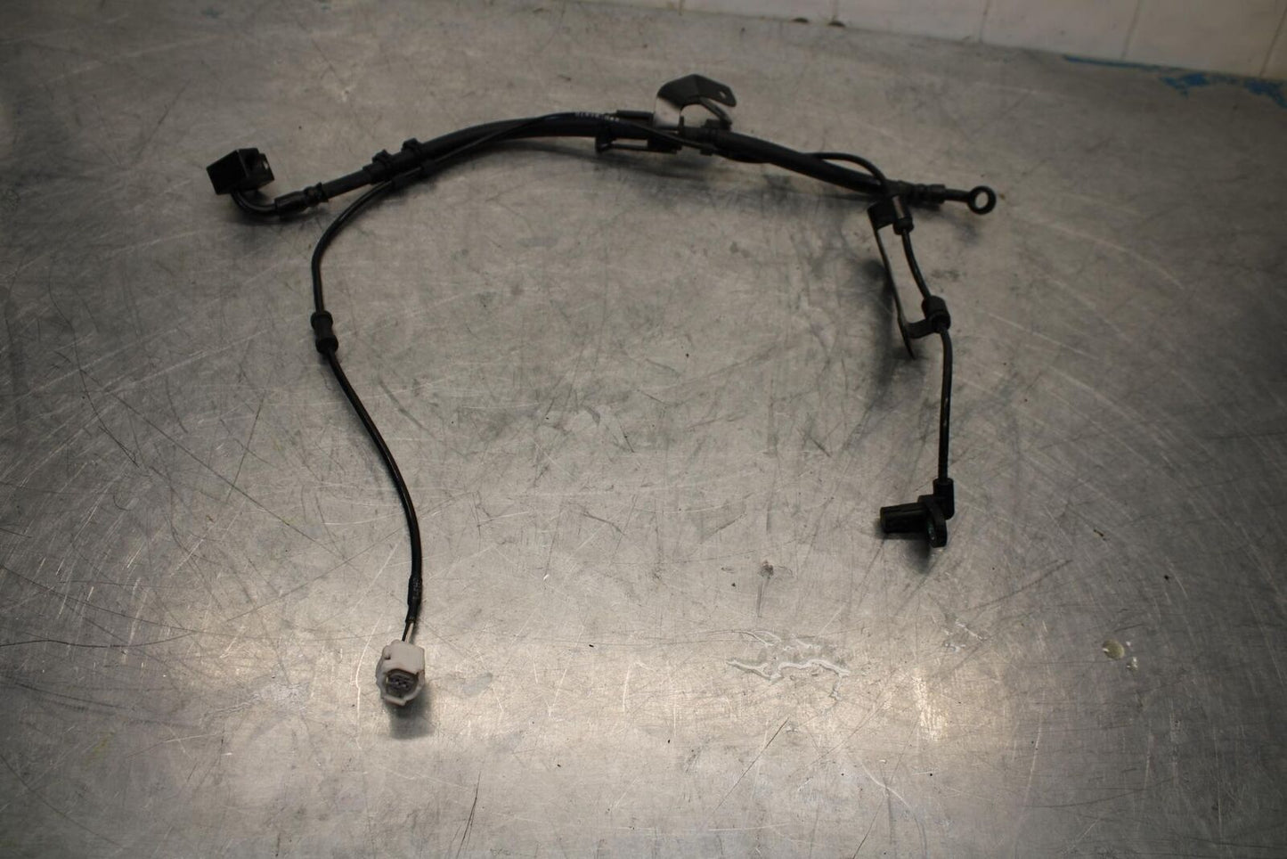 17-18 YAMAHA YZF R3 FRONT ABS BRAKE SENSOR W BRAKE LINE BB438
