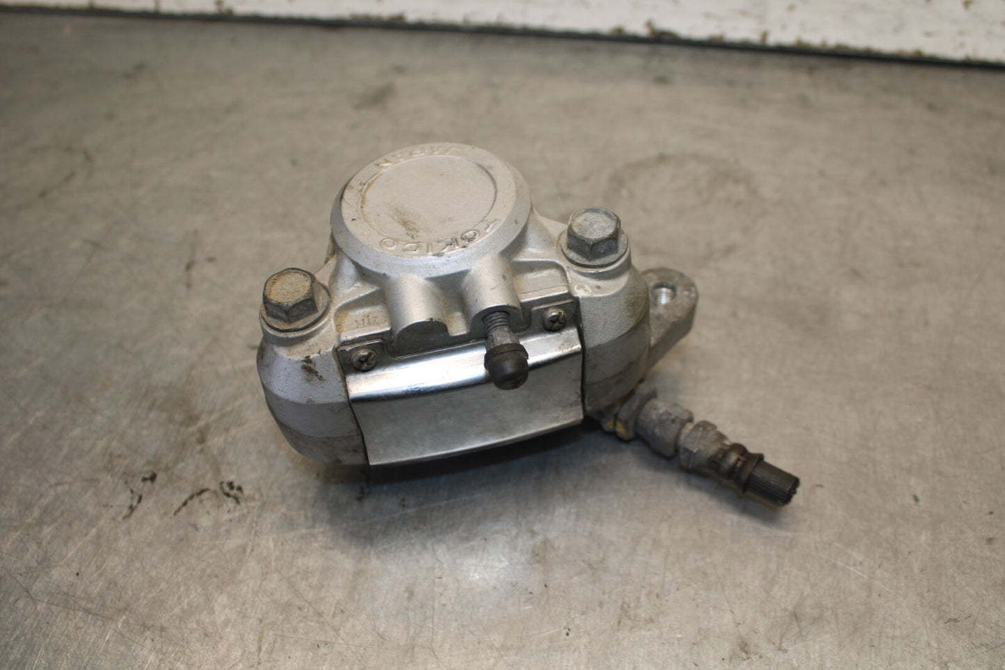 87-03 SUZUKI INTRUDER 1400 VS1400GLP LEFT FRONT BRAKE CALIPER BB702