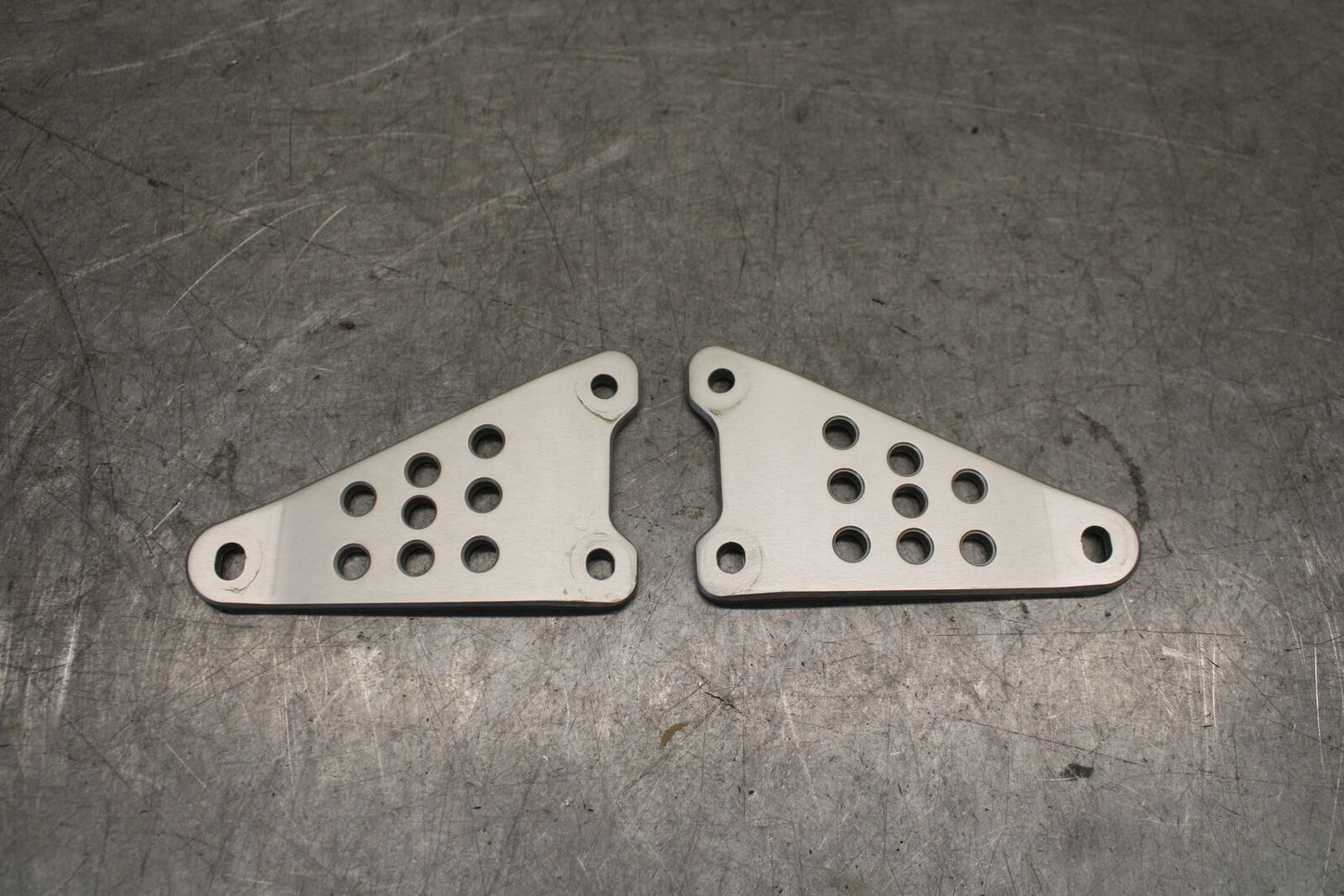22-24 YAMAHA XSR900 RIGHT & LEFT REARSET REAR SET HEEL GUARD COVER BB683