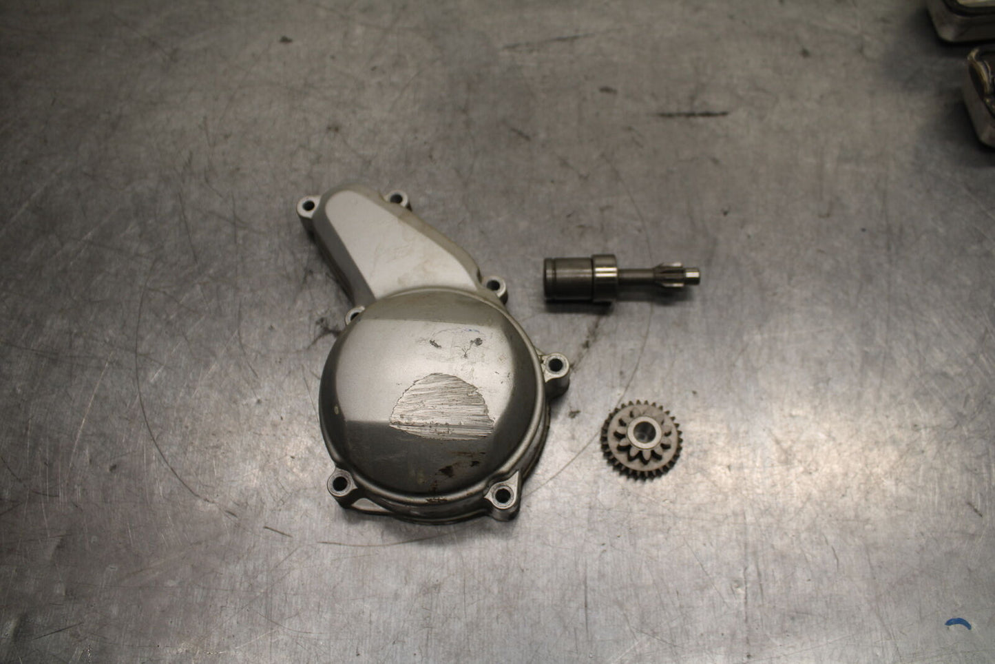 96-07 YAMAHA YZF600R ENGINE MOTOR TIMING CHAIN COVER BB746