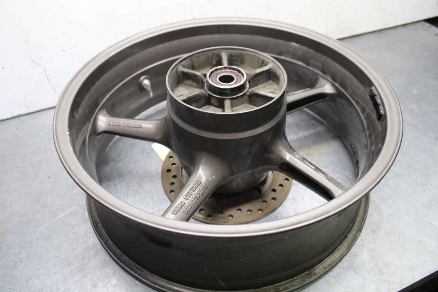 09-11 TRIUMPH DAYTONA 675 REAR RIM WHEEL DISC ROTOR BB652