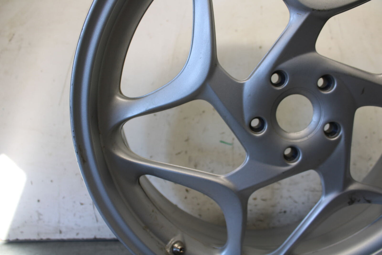 06-12 BMW F800ST REAR WHEEL BACK RIM BB291