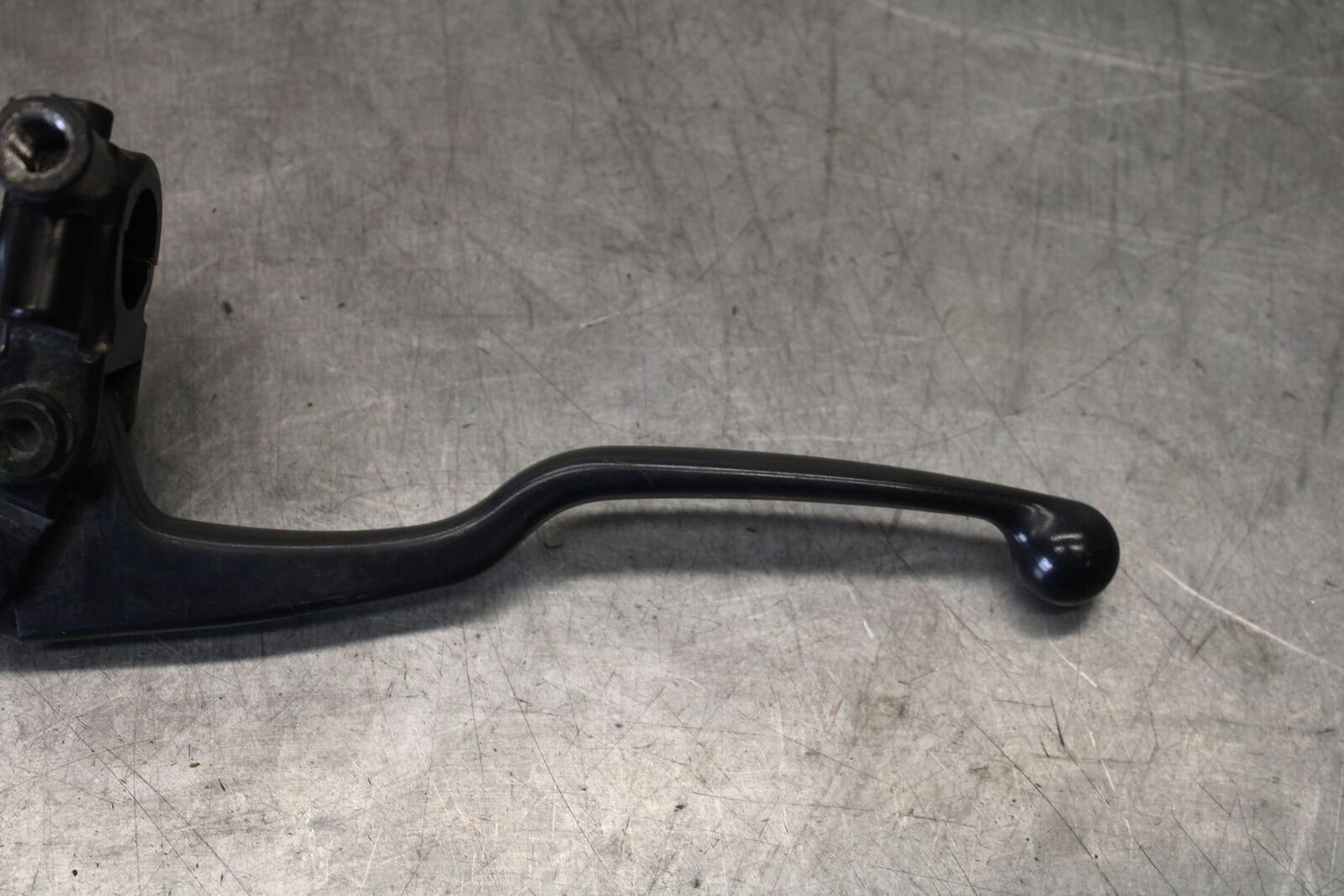 01-06 TRIUMPH TIGER 955I CLUTCH PERCH MOUNT WITH LEVER BB693