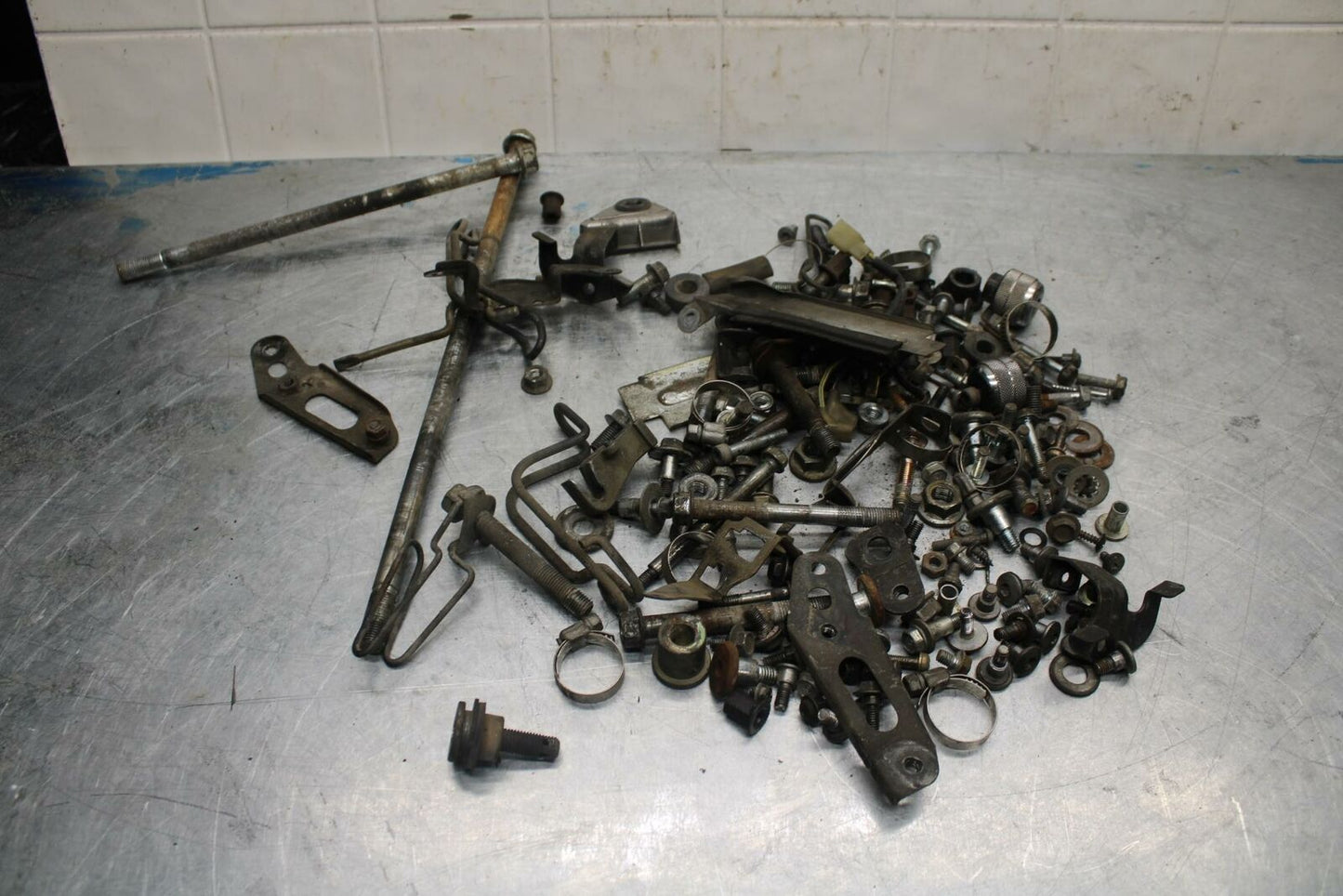 87-96 HONDA CBR1000F ENGINE MOUNTING BOLTS HARDWARE MOTOR SCREWS BB420
