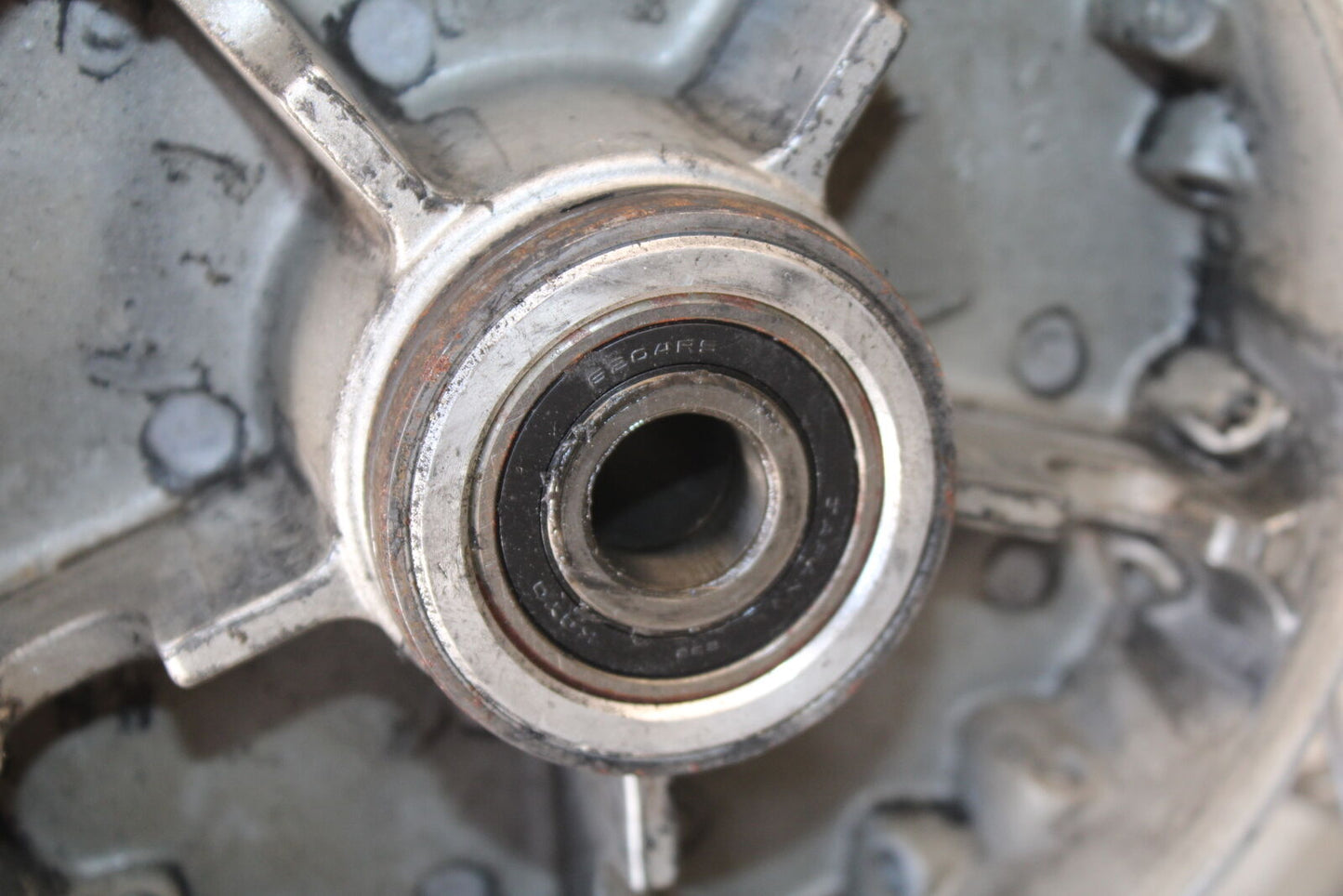 01-06 TRIUMPH TIGER 955I REAR RIM BACK RIM BB693
