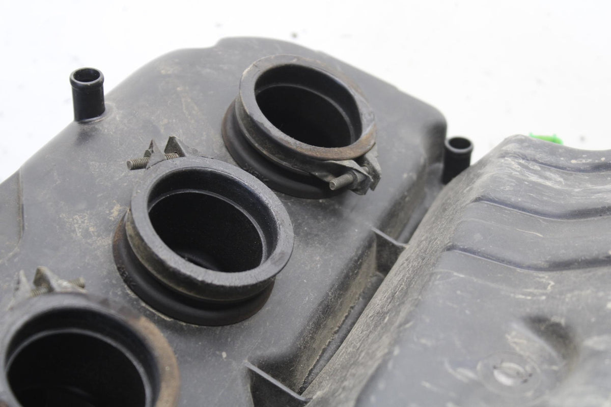 01-03 SUZUKI GSXR600 AIRBOX AIR INTAKE FILTER BOX 13700-39F00 BB633