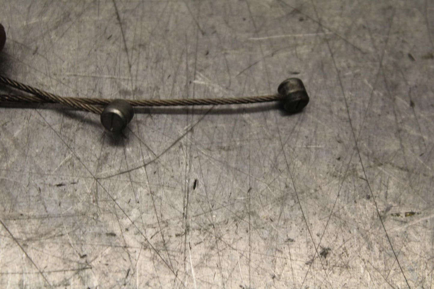 01 SUZUKI GSXR1000 THROTTLE CABLES LINES BB100