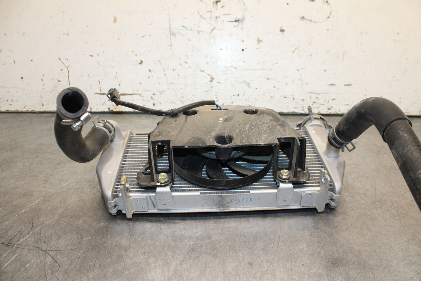 19-24 YAMAHA R3 ENGINE RADIATOR MOTOR COOLER COOLING RADIATER/ W FAN BB736