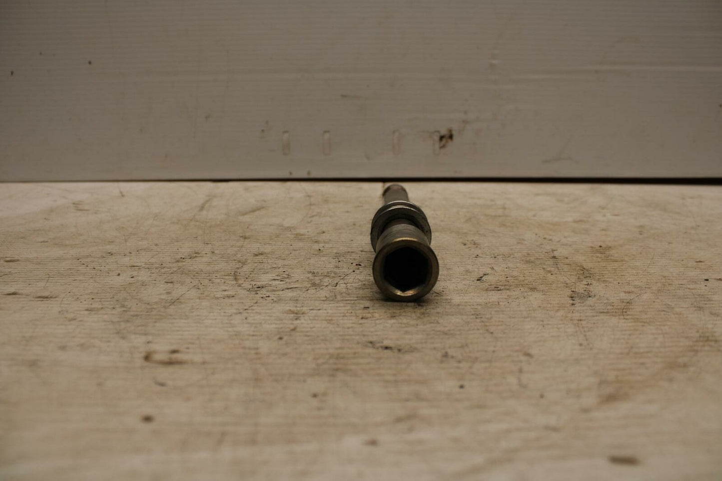 13-18 KAWASAKI NINJA ZX6R FRONT WHEEL RIM AXLE PIVOT BOLT BB304