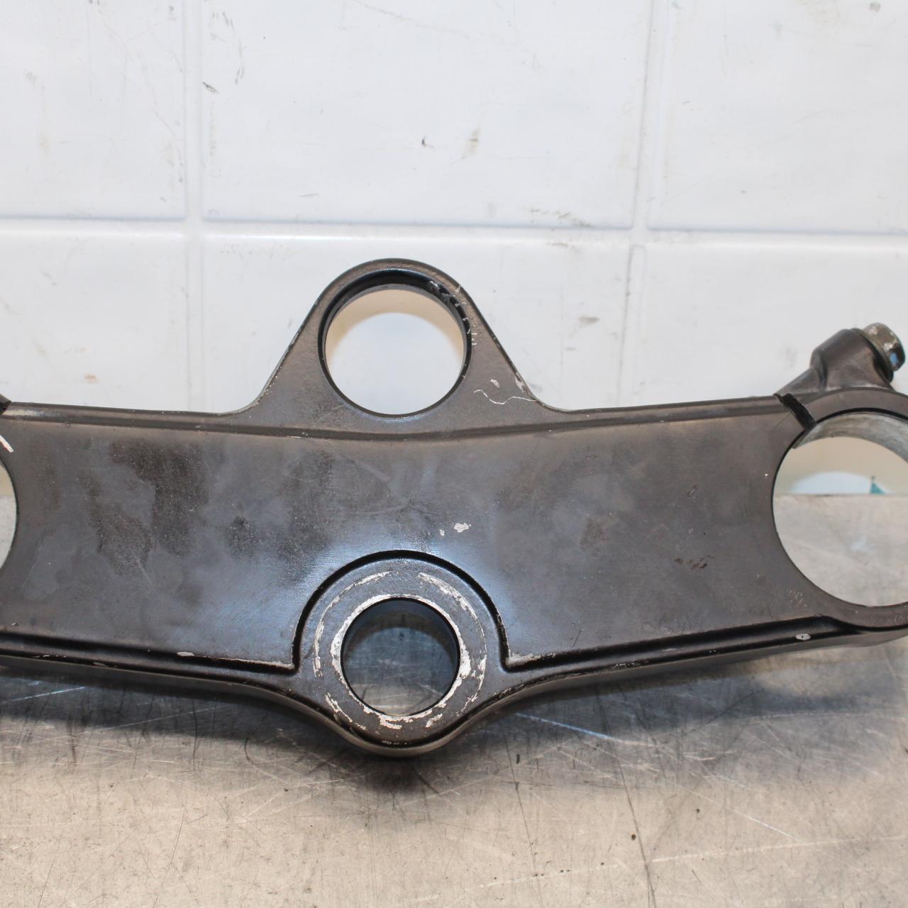 1999 Suzuki GSXR600 FORKS UPPER TRIPLE TREE CLAMP BB580