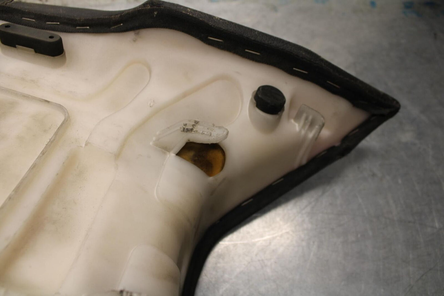 2008 Aprilia Shiver 750 SL750 FRONT REAR SEAT SADDLE BB551