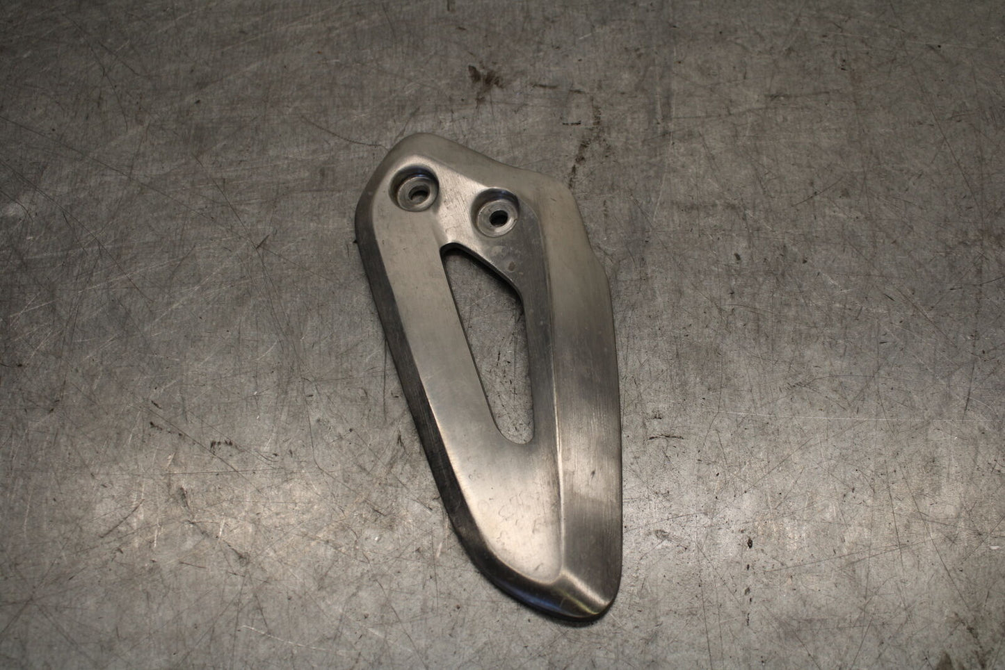 19-21 TRIUMPH SPEED TWIN 1200 LEFT REARSET REAR SET HEEL GUARD COVER BB653