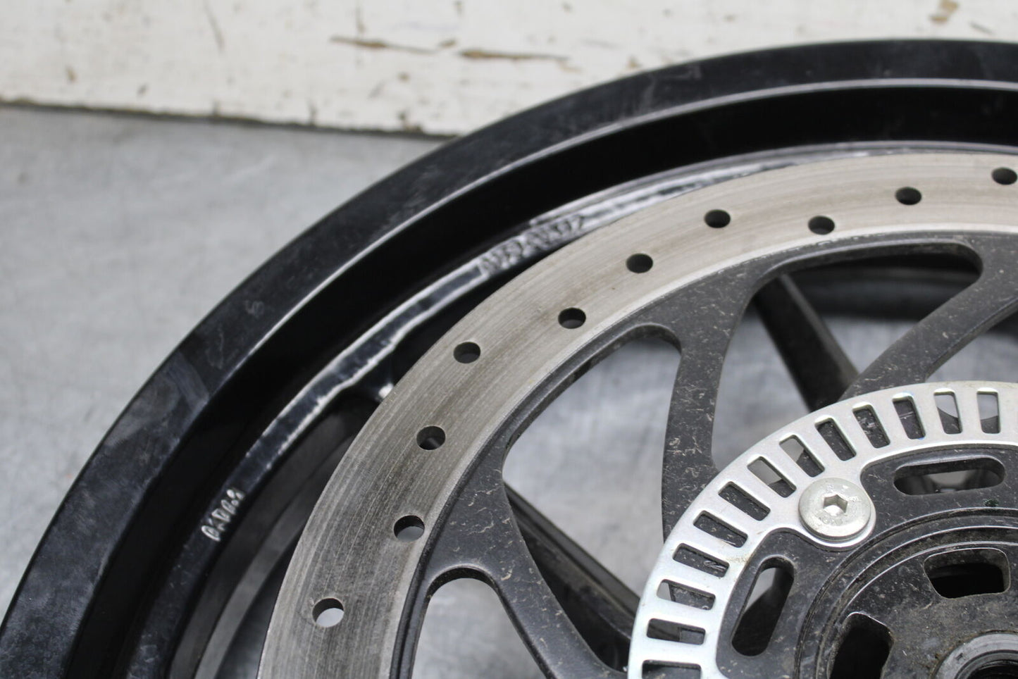 17-24 KTM 390 DUKE FRONT WHEEL FRONT RIM BB734