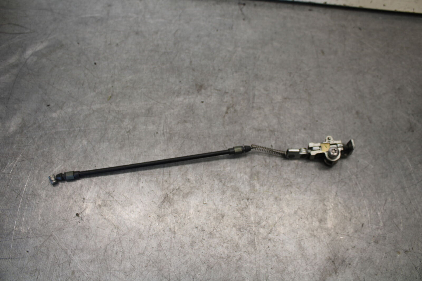 19-21 TRIUMPH SPEED TWIN 1200 REAR PASSENGER SEAT LATCH LOCK ASSEMBLY BB653
