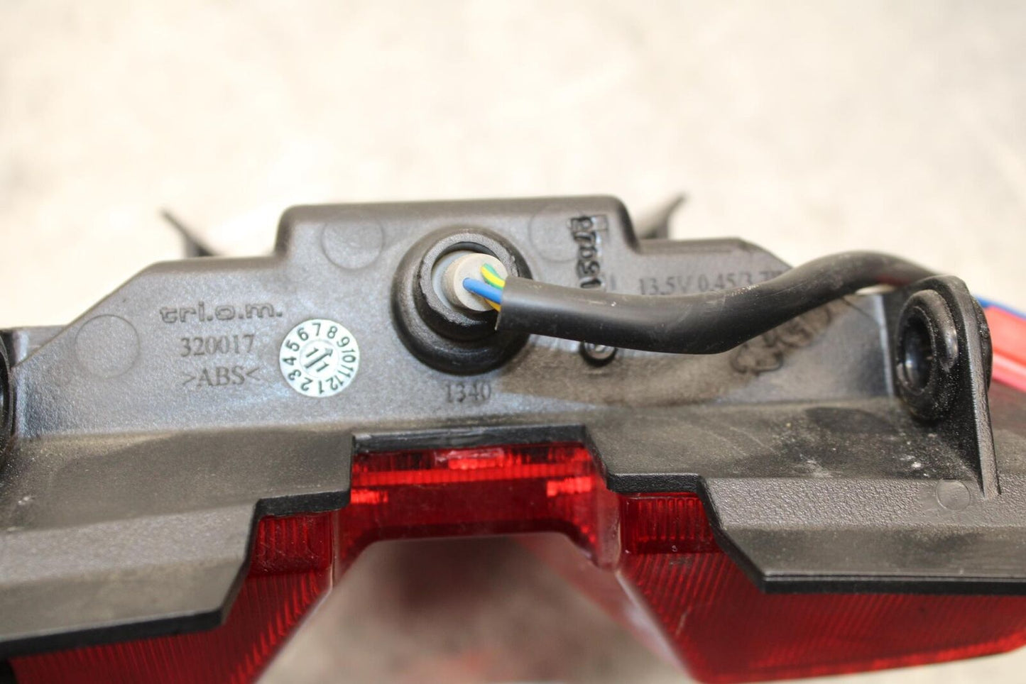 2016 Aprilia Tuono V4 1100 REAR TAIL TAILLIGHT BACK BRAKE LIGHT 2B001590 BB53