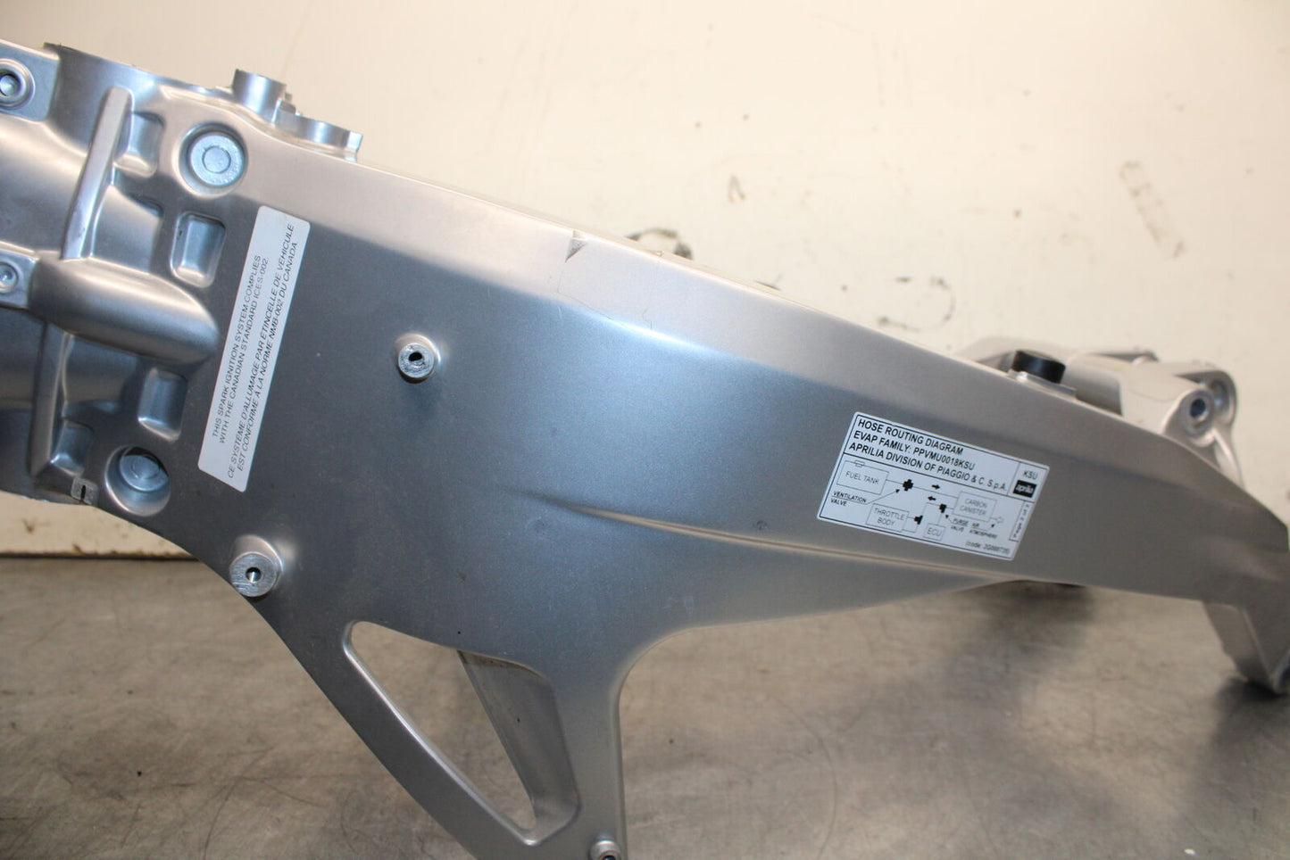 21-24 APRILIA TUONO 660 FACTORY FRAME CHASSIS BB733