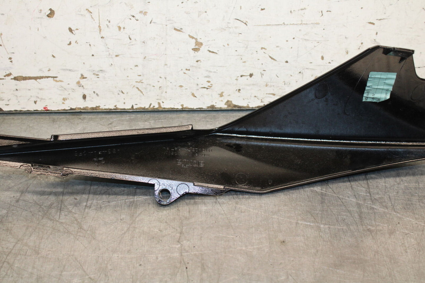 21-24 APRILIA TUONO 660 FACTORY RIGHT REAR BACK TAIL FAIRING COWL SHROUD BB733