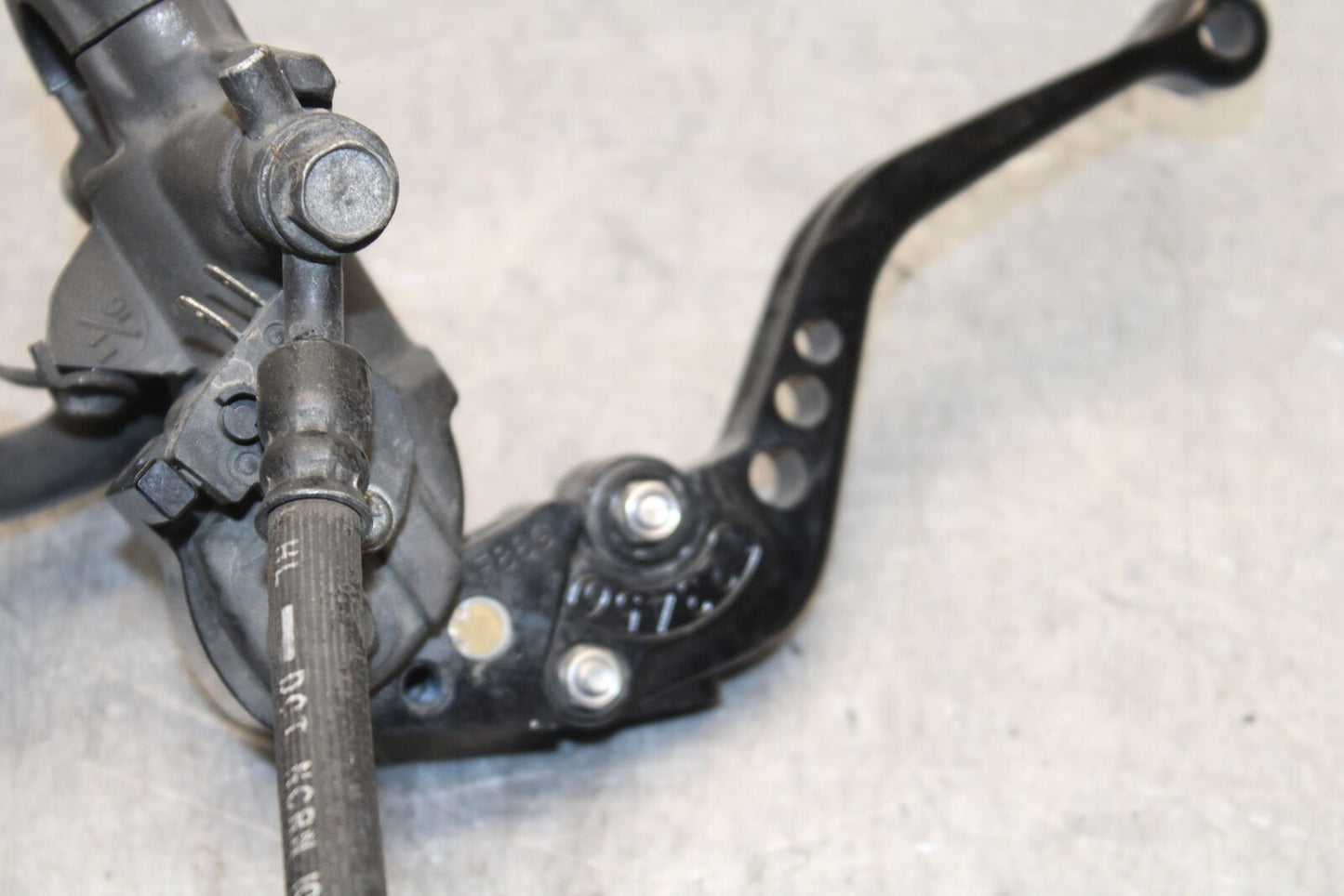 09-12 KAWASAKI NINJA ZX6R ZX600R FRONT BRAKE MASTER CYLINDER w/ LEVER BB656