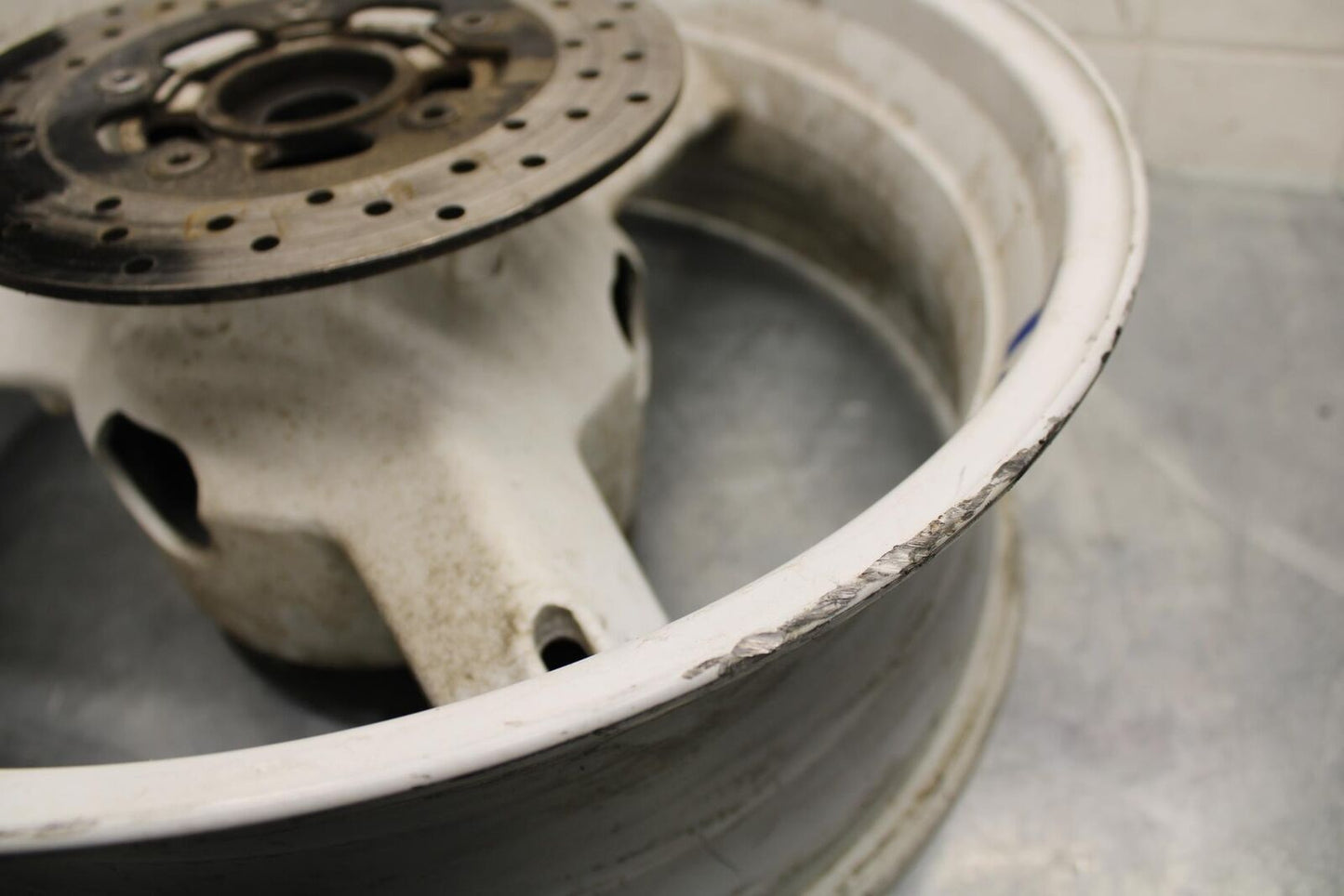 2001 Suzuki GSXR600 REAR WHEEL RIM ROTOR BB59