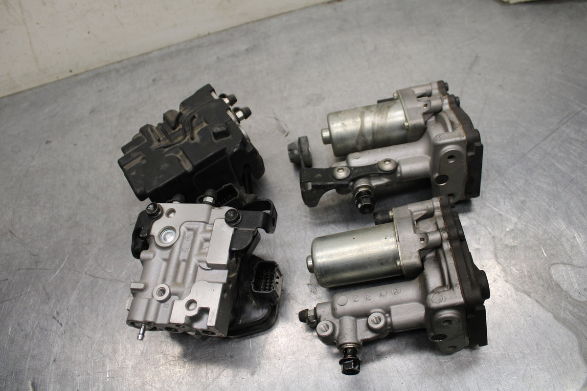 09 HONDA CBR600RR ABS PUMP & UNIT MODULE SET BB760