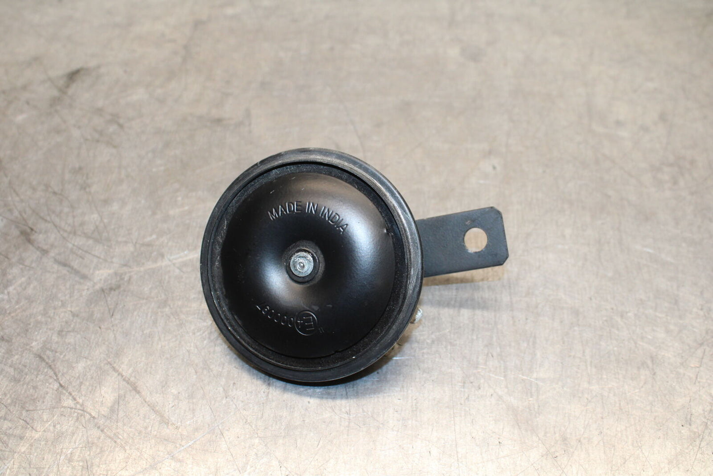 17-24 KTM 390 DUKE HORN SIGNAL BB734