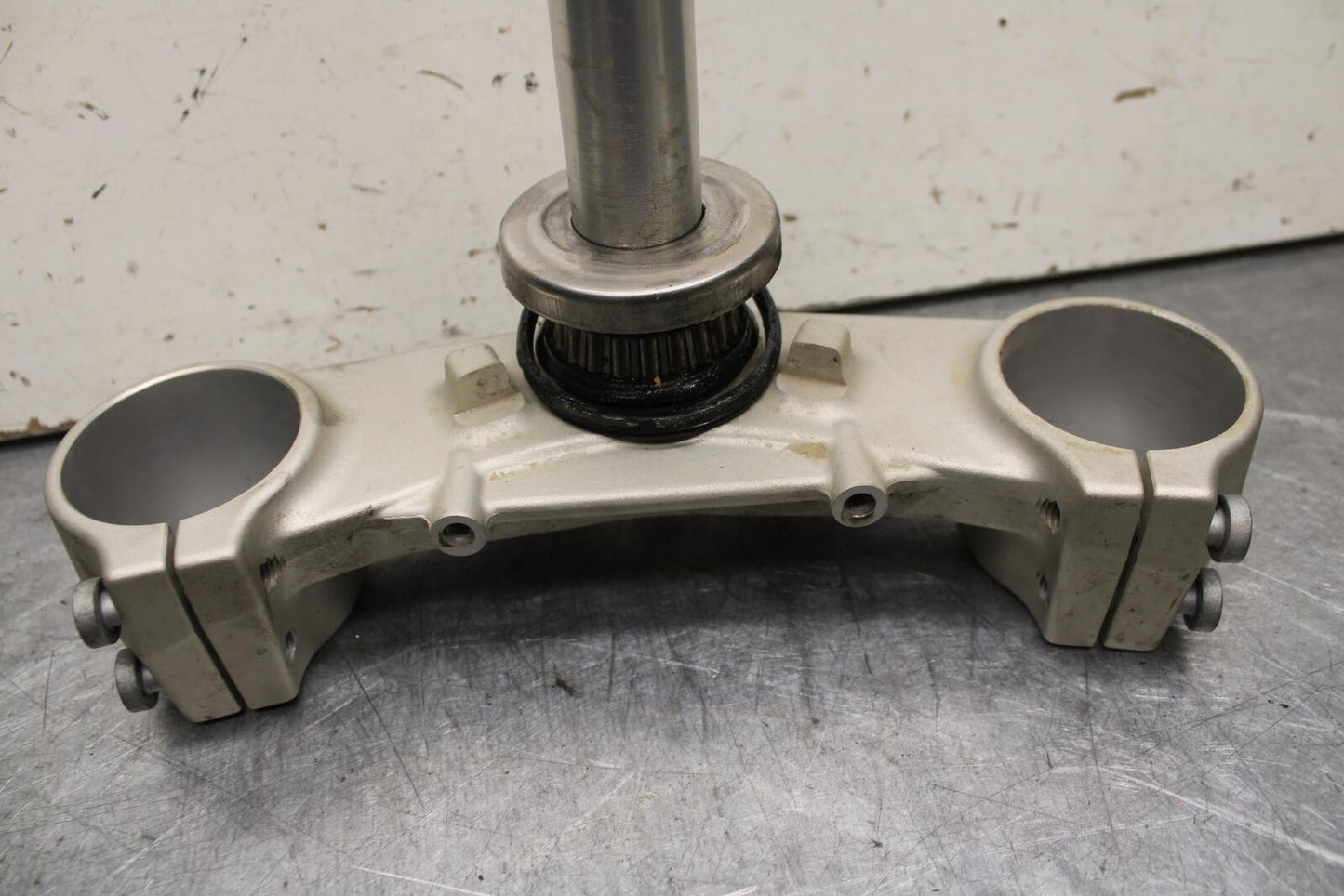 16-18 KTM 690 DUKE FRONT FORKS CLAMP LOWER TRIPLE TREE STEM BB631
