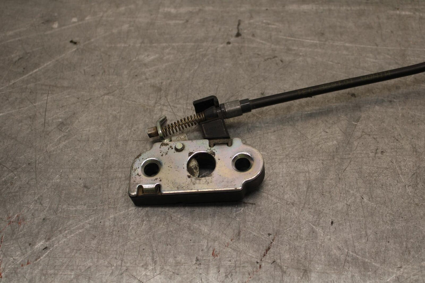 20-23 APRILIA RS660 REAR PASSENGER SEAT LATCH LOCK ASSEMBLY BB643