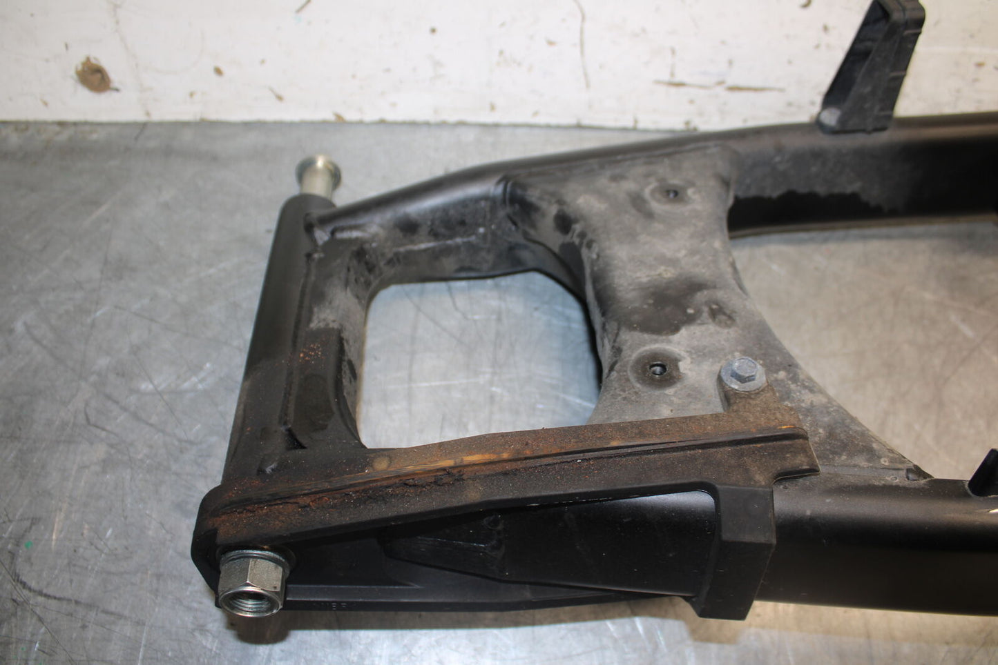 17-24 SUZUKI SV650 REAR SWINGARM BACK SUSPENSION SWING ARM BB706