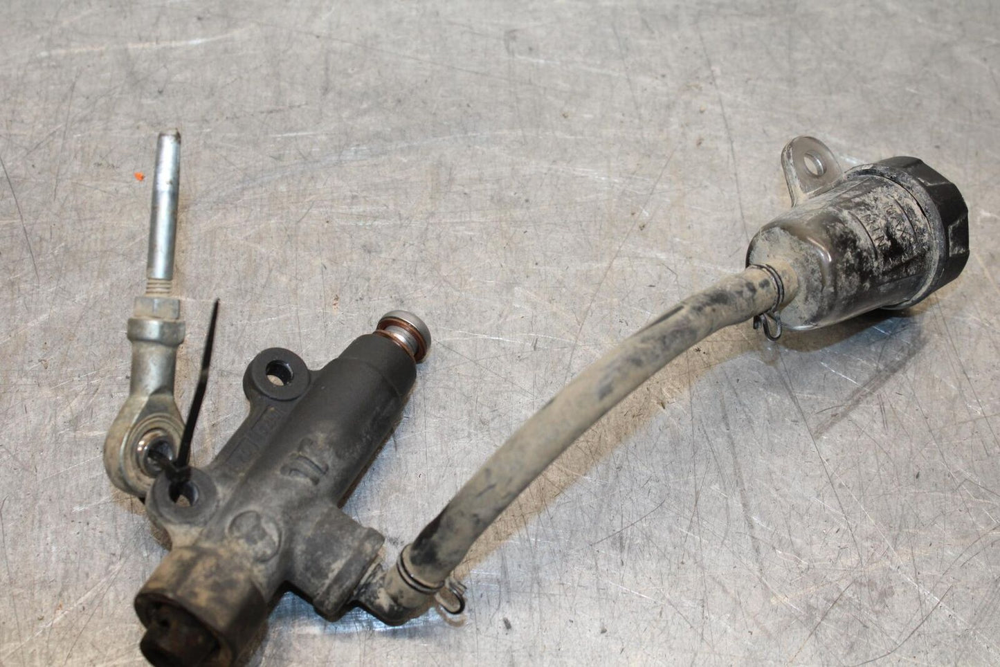 21-23 KTM 890 ADVENTURE REAR BACK BRAKE MASTER CYLINDER BB629