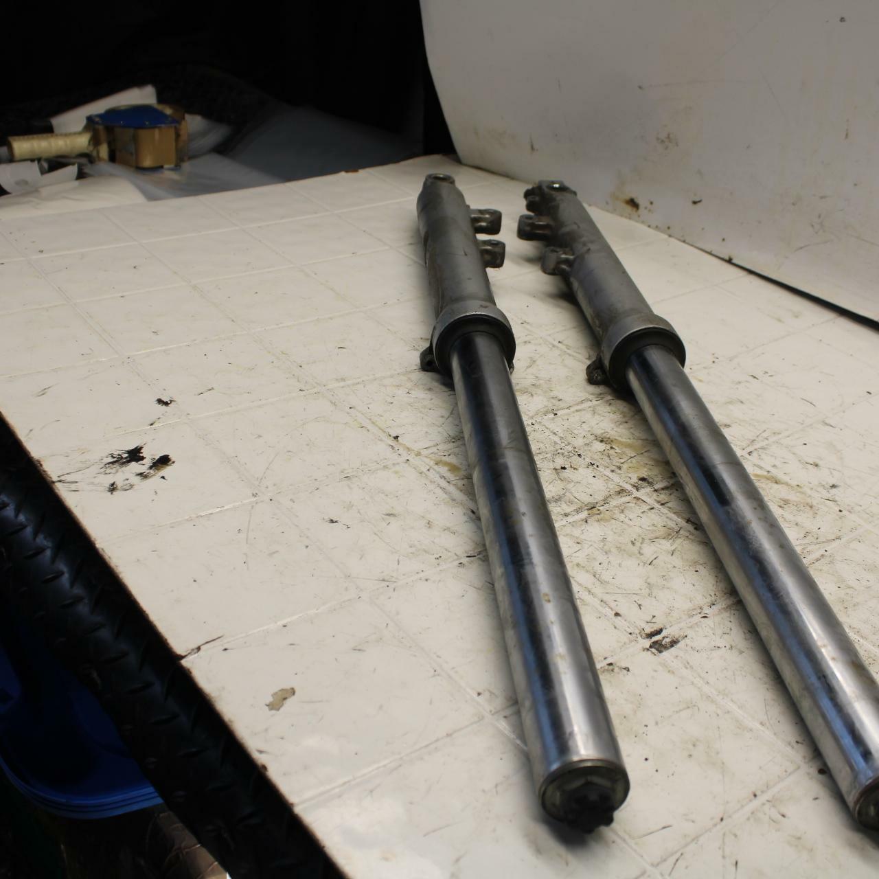 93 SUZUKI KATANA 600 GSX600F FRONT FORKS SHOCK SUSPENSION SET PAIR BB400
