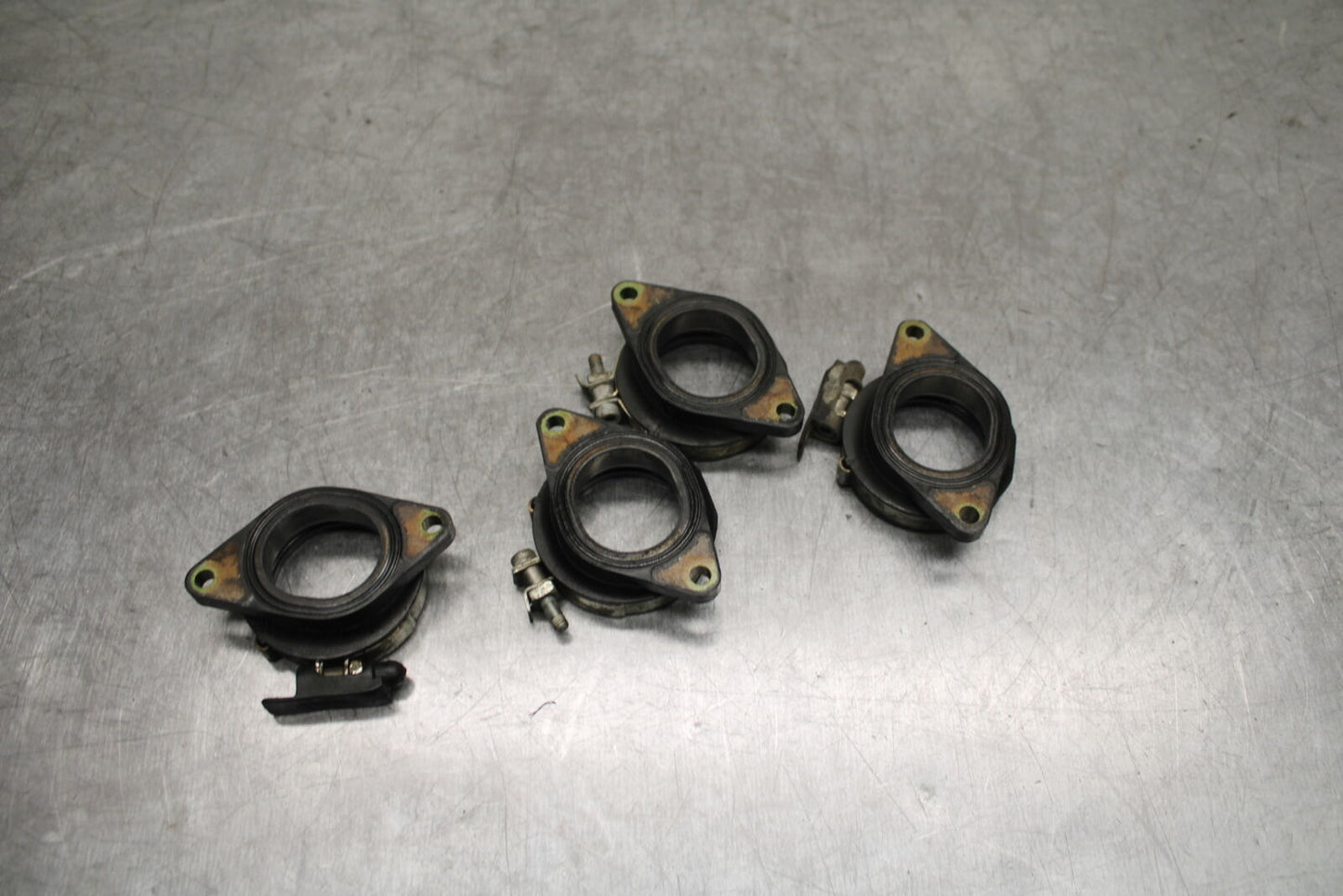 06 YAMAHA YZF R6 AIR INTAKE BOOTS BB716