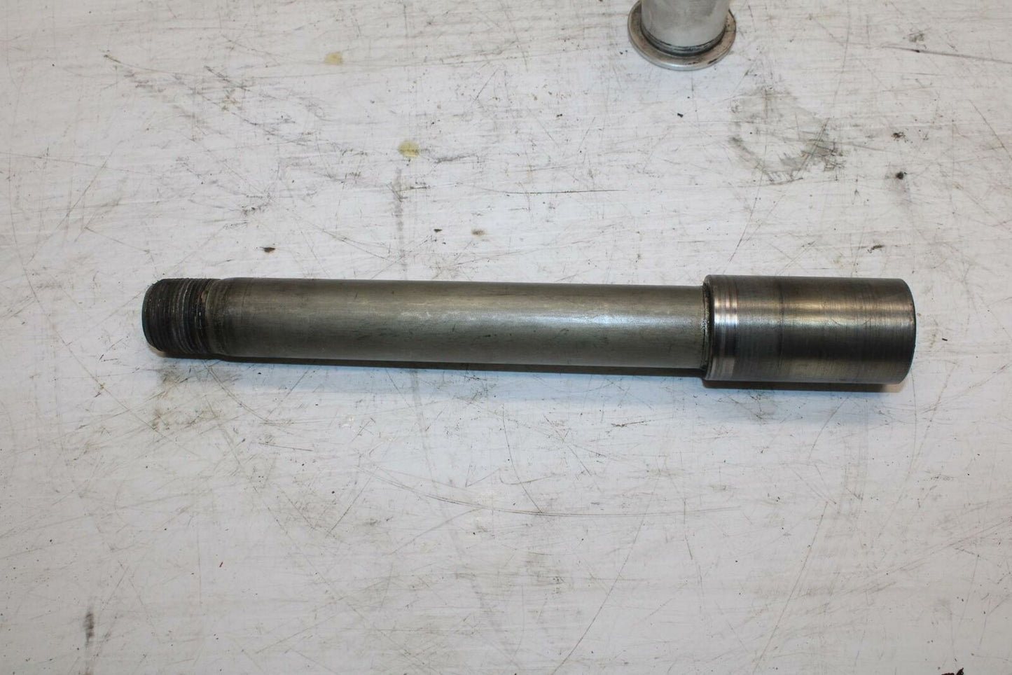 04-05 SUZUKI GSXR750 FRONT WHEEL RIM AXLE PIVOT BOLT BB270