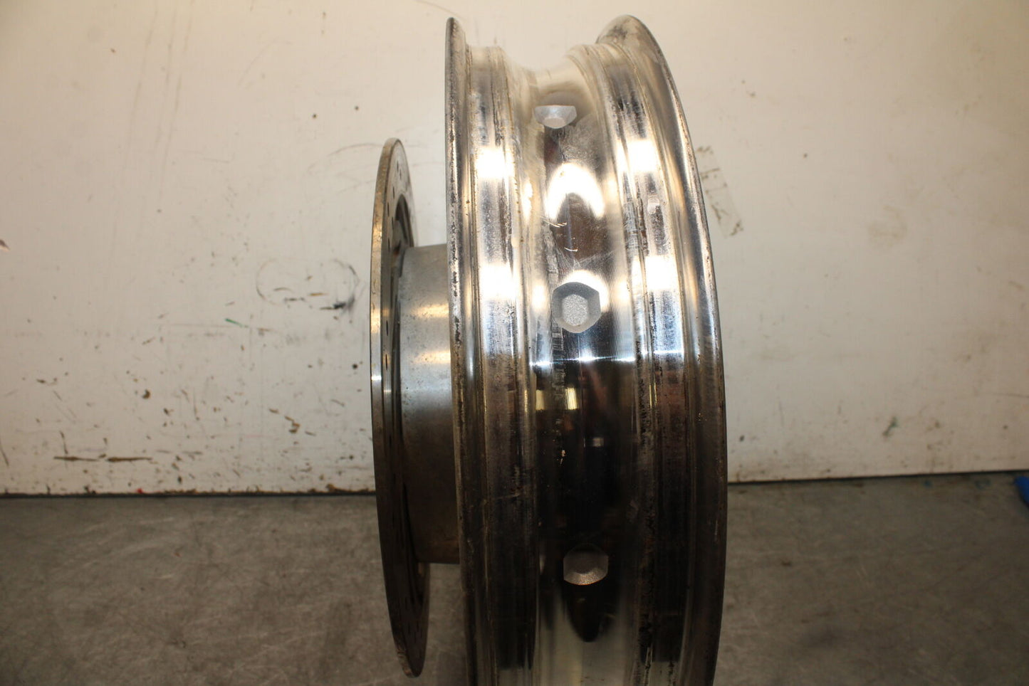 14-16 TRIUMPH AMERICA LT FRONT WHEEL FRONT RIM BB720