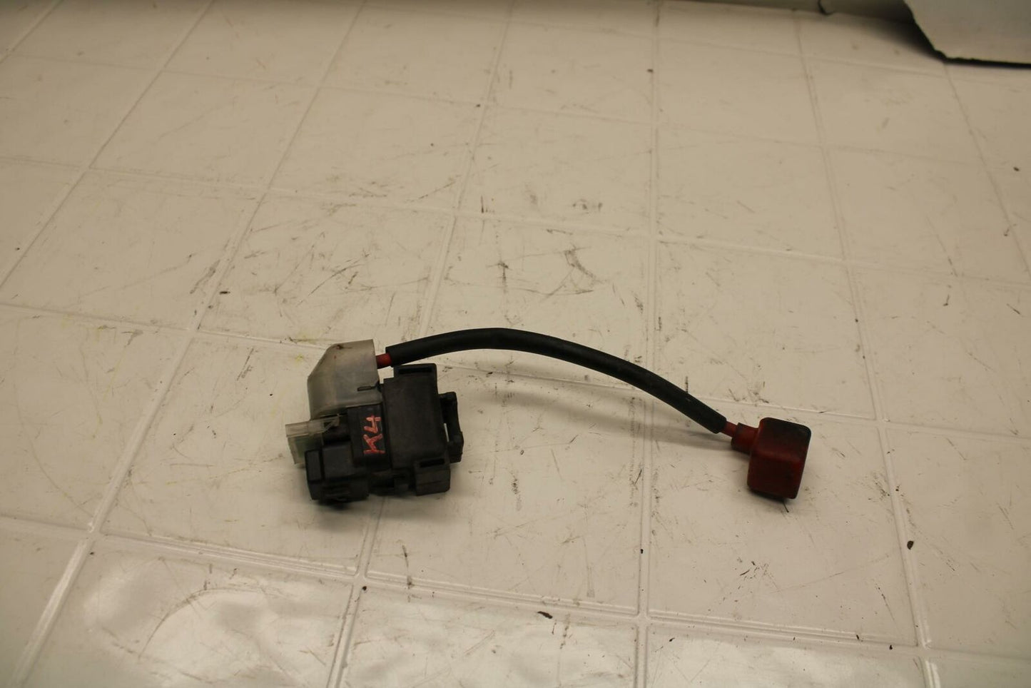 04-05 SUZUKI GSXR750 ENGINE STARTER RELAY STARTING MOTOR SWITCH BB270b