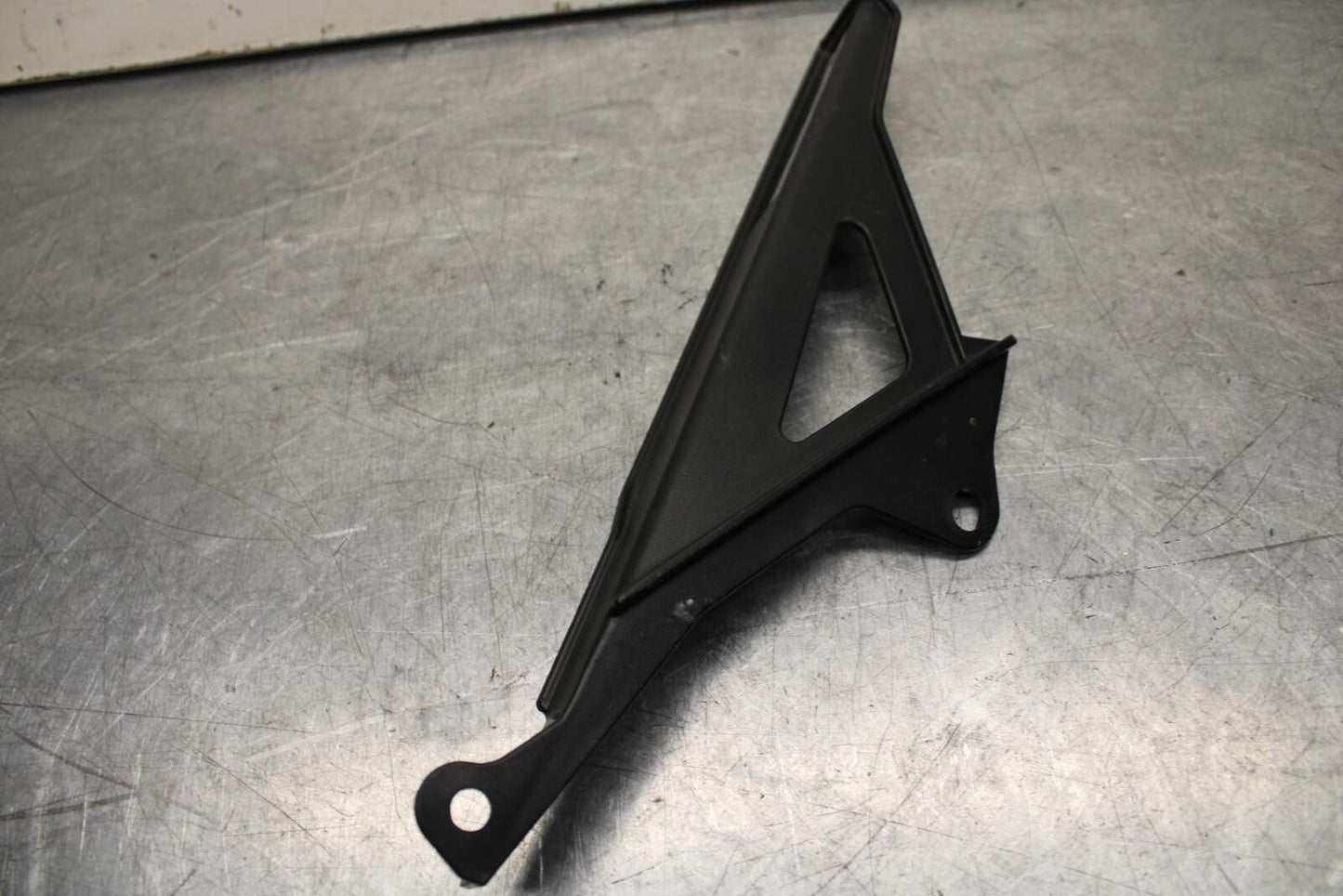 15-19 APRILIA RSV4 RF REAR BACK DRIVE CHAIN GUARD COVER SHIELD bb611