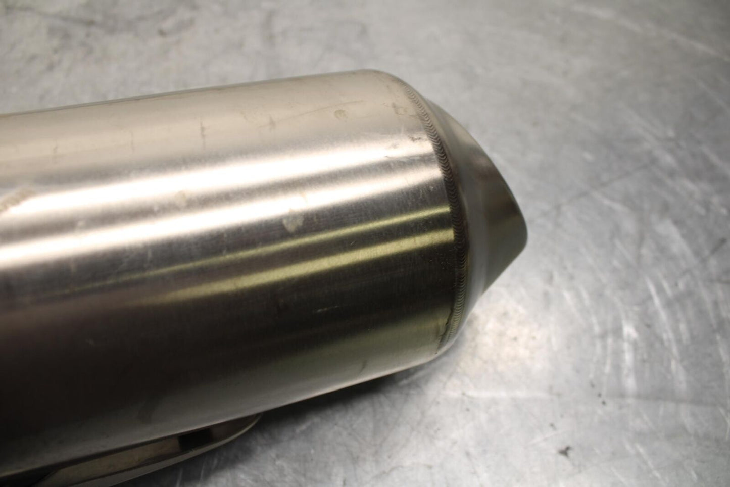 16-18 KTM 690 DUKE EXHAUST PIPE MUFFLER SLIP ON CAN SILENCER BB631