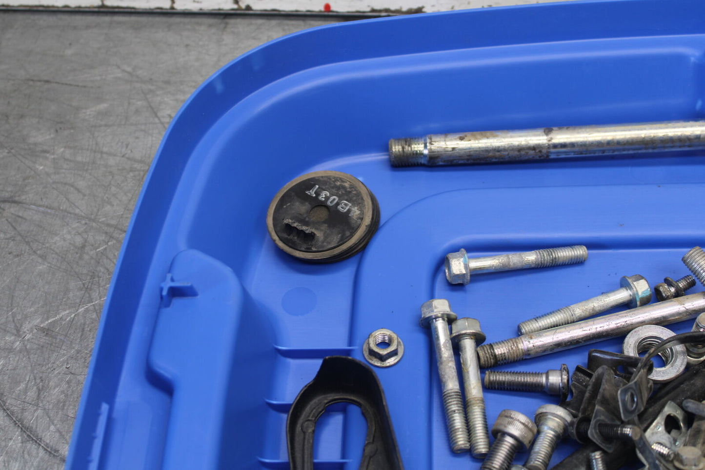 08-18 KAWASAKI KLR650 ENGINE MOUNTING BOLTS HARDWARE MOTOR SCREWS BB707