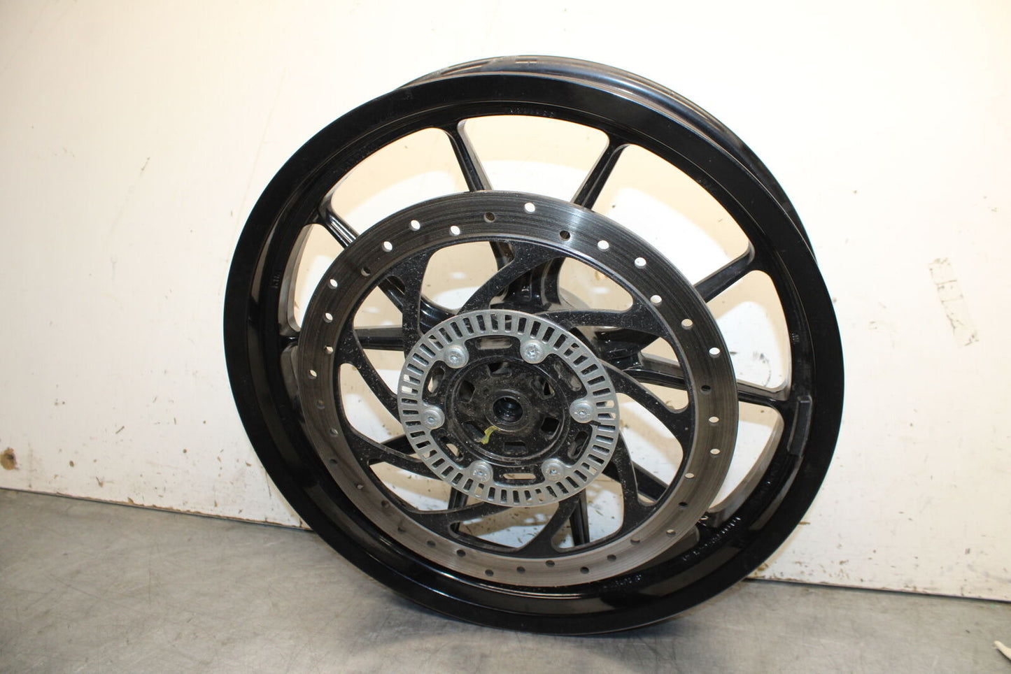 17-24 KTM 390 DUKE FRONT WHEEL FRONT RIM BB734