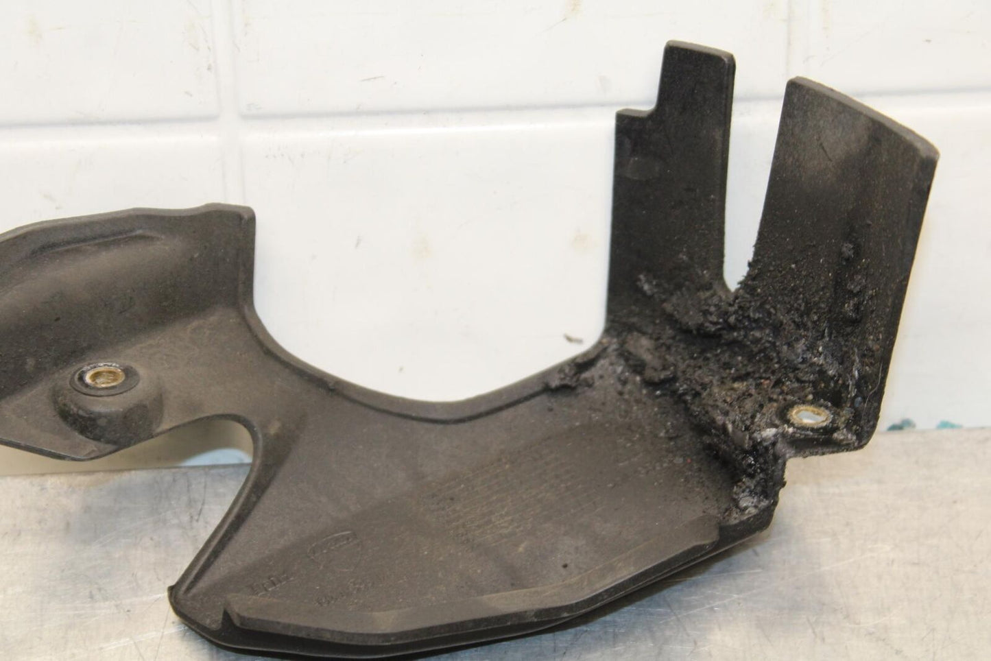 2013 Ducati 1199 Panigale ENGINE SPROCKET COVER BB581