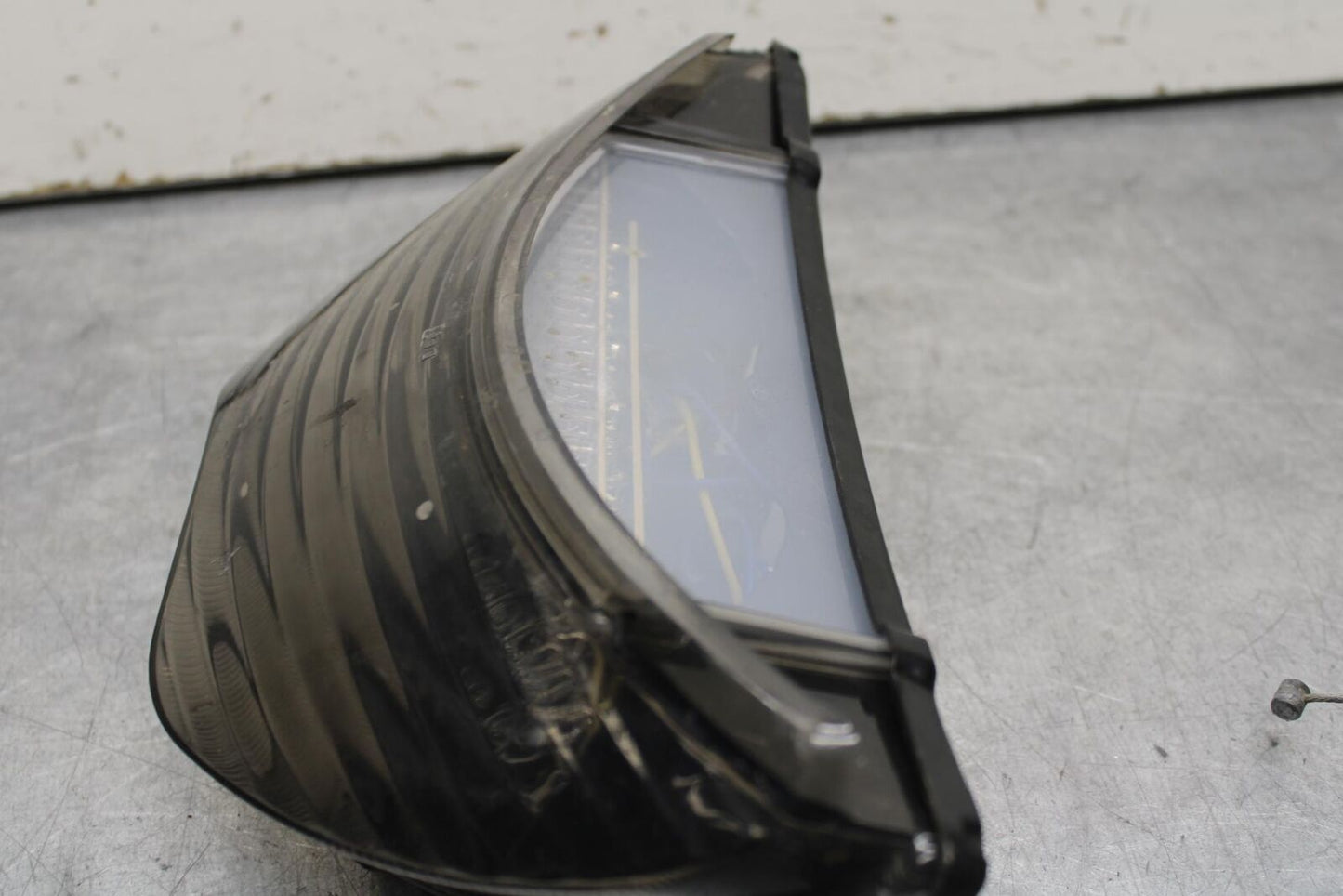 01-06 HONDA CBR600F4I REAR TAIL TAILLIGHT BACK BRAKE LIGHT 33701-MBW-671 BB626