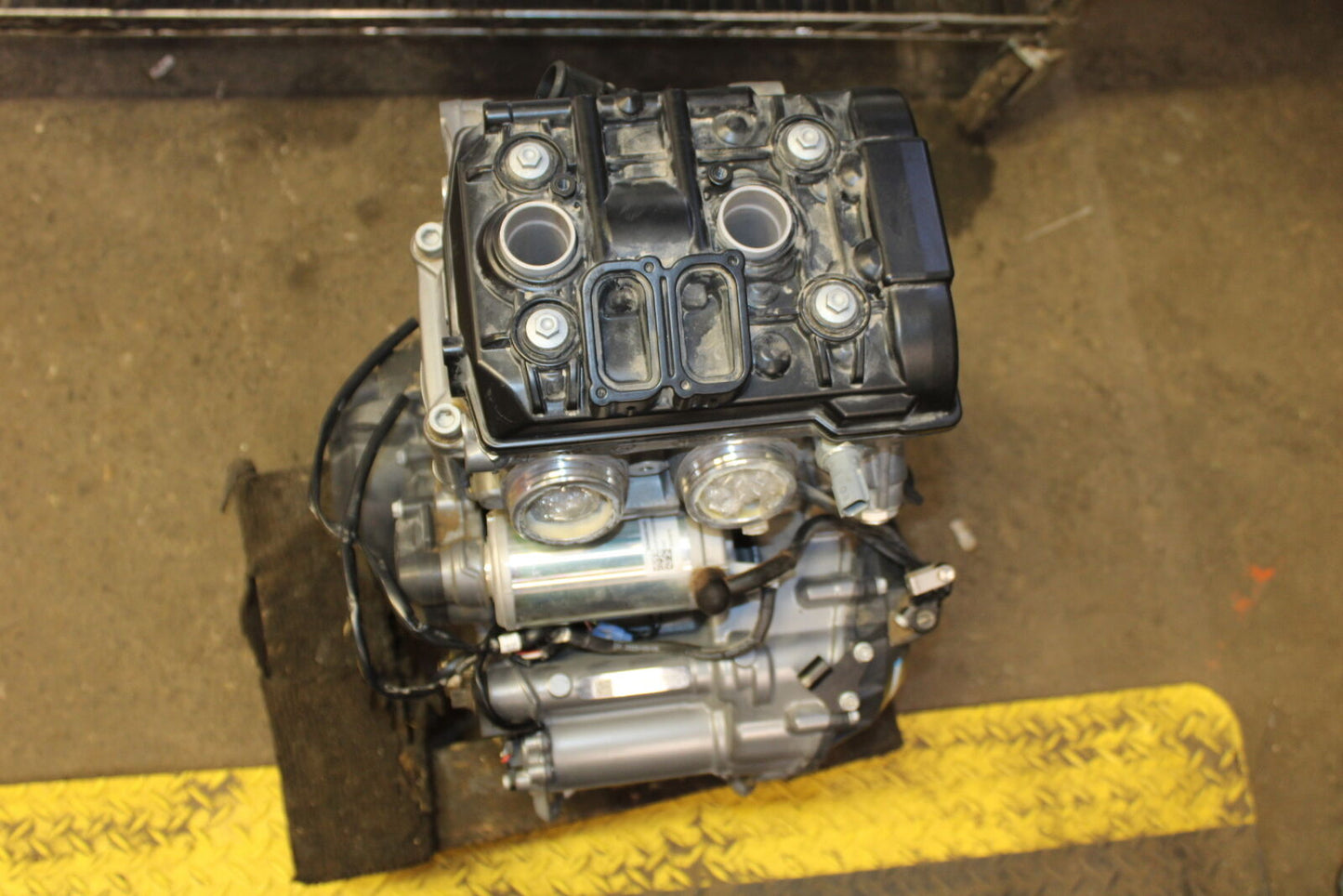 21-24 KTM 890 ADVENTURE R ENGINE MOTOR BB723