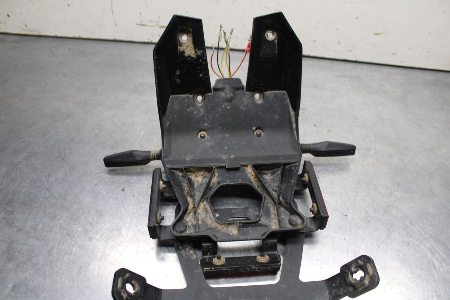 21-23 KTM 890 ADVENTURE REAR BACK TAIL LIGHT MOUNT BRACKET BB629