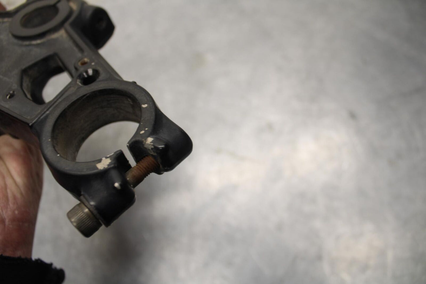 1984 Honda Interceptor 750 VF750F FORKS UPPER TRIPLE TREE CLAMP BB38