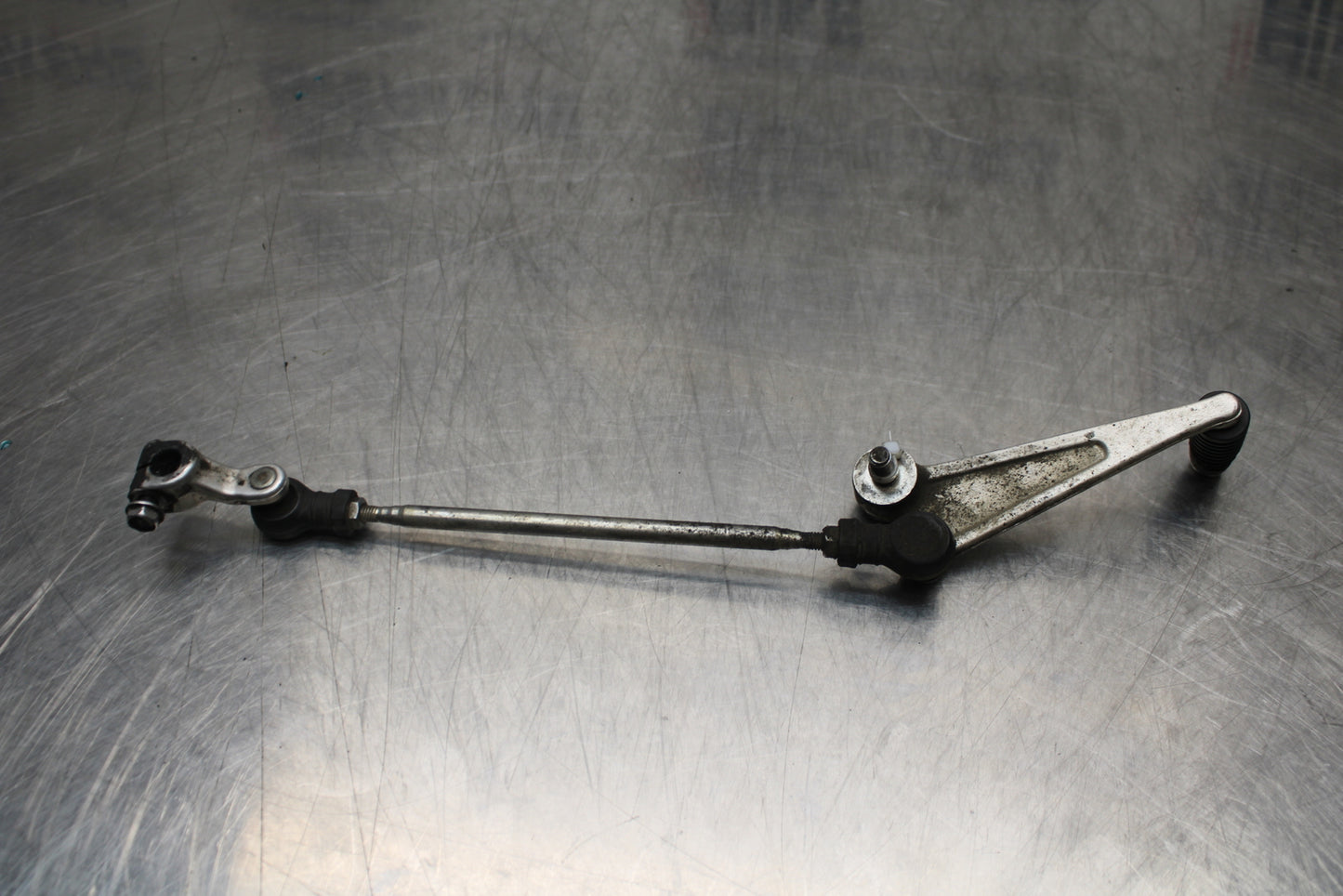 04-05 KAWASAKI NINJA ZX10R SHIFTER LINKAGE SHIFT LINK PEDAL BB163