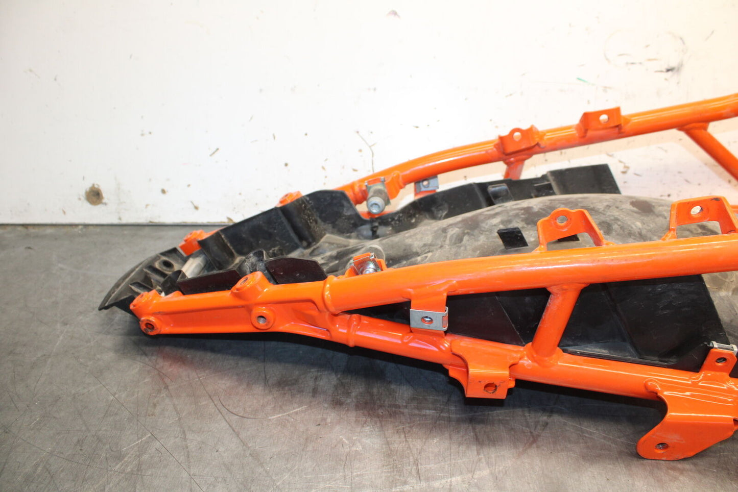 21-24 KTM 890 ADVENTURE R REAR SUBFRAME BACK SUB FRAME BB723