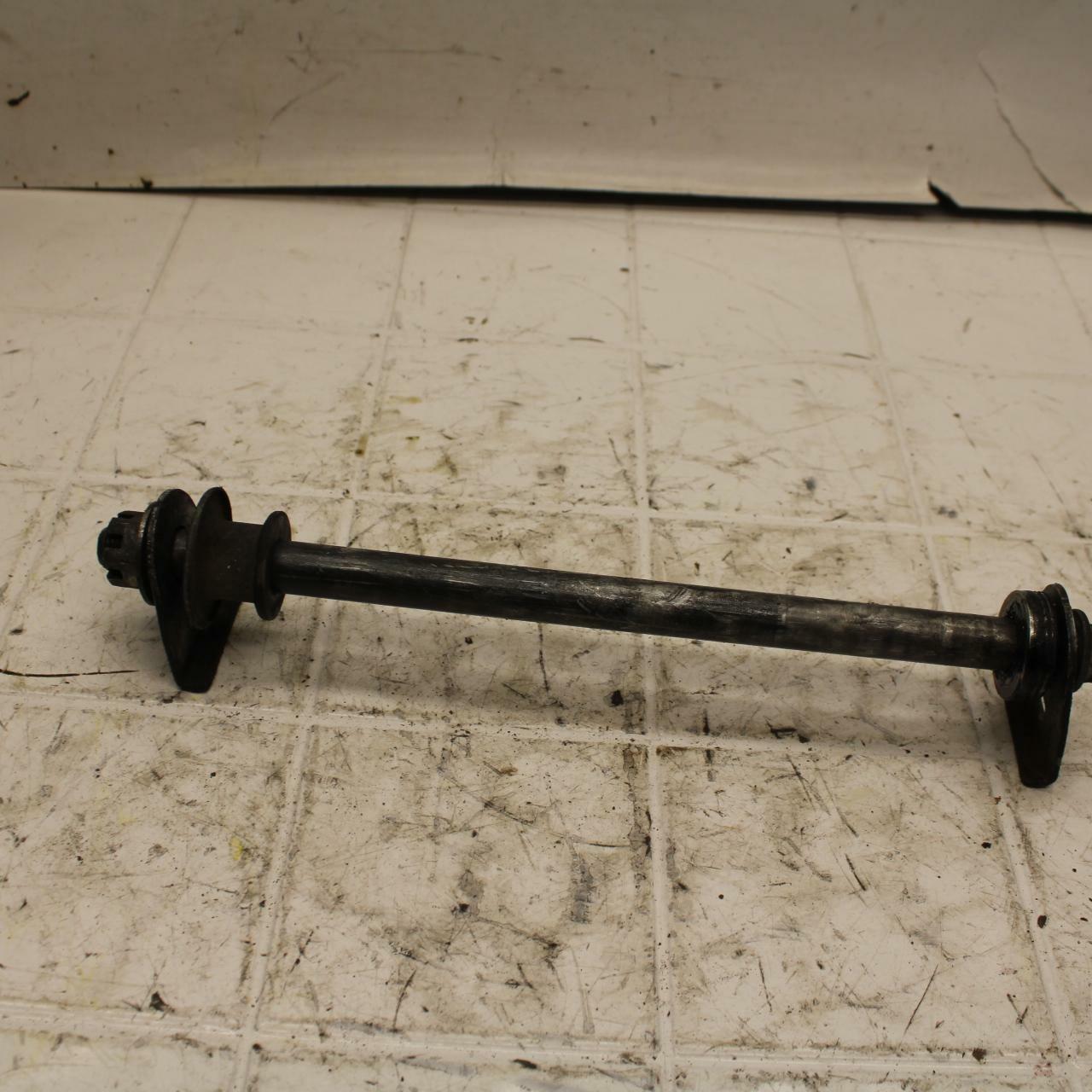 93 SUZUKI KATANA 600 GSX600F REAR AXLE BACK WHEEL RIM PIVOT BOLT AXEL BB400