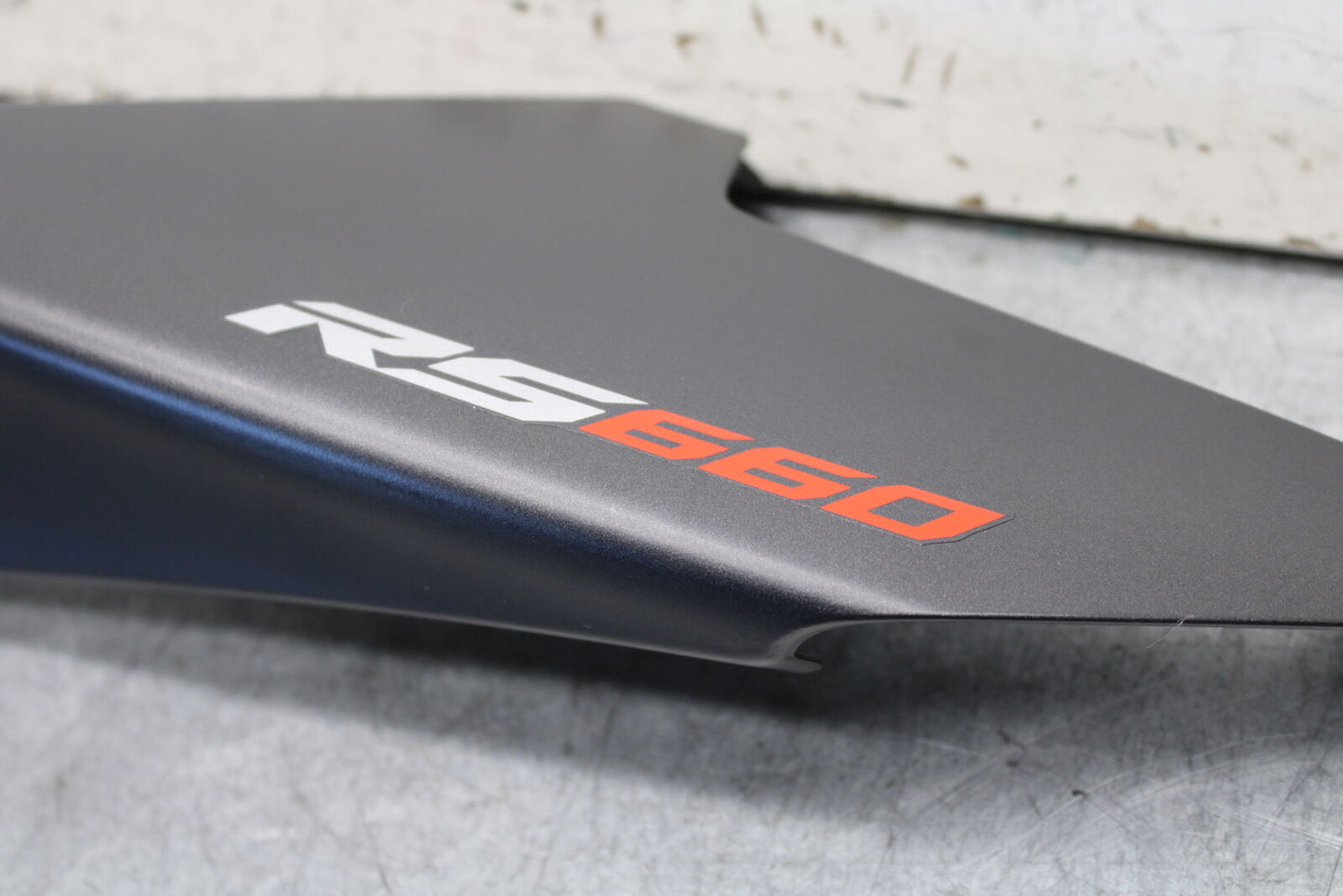 20-23 APRILIA RS660 LEFT REAR BACK TAIL FAIRING COWL SHROUD BB667