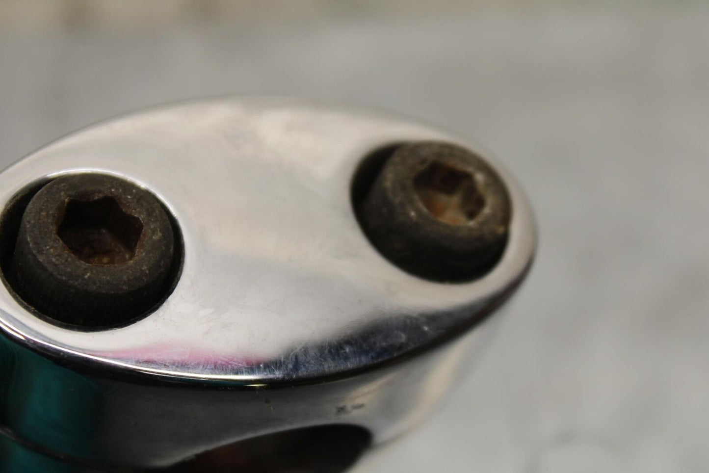 2005 Kawasaki Vulcan 1500 VN1500N Classic HANDLEBAR RISERS BB576