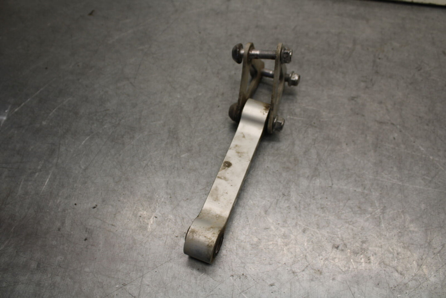 09-11 TRIUMPH DAYTONA 675 REAR DOGBONE SHOCK LINKAGE LINK BB652